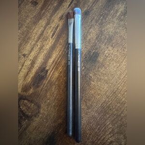 RARE Vintage | MAC Cosmetics Professional Makeup Eye Brush Set | 313/233